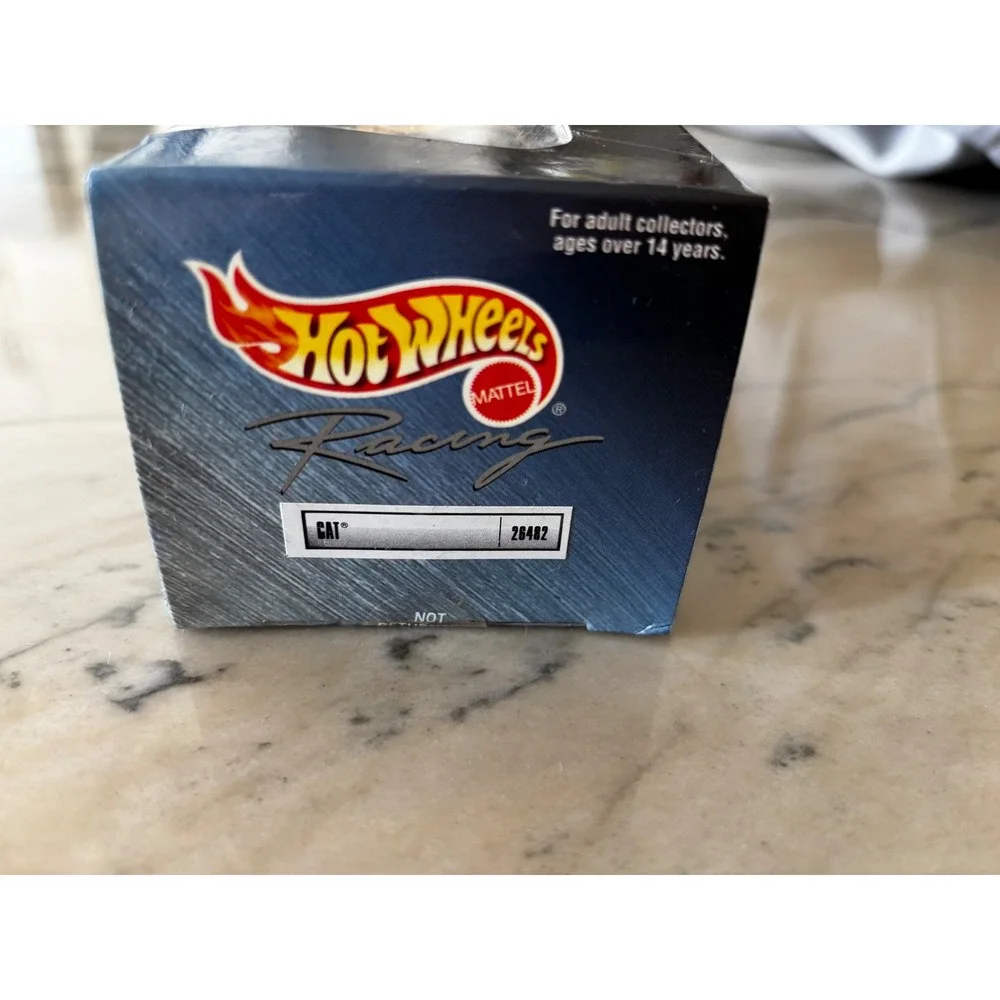 New Hot Wheels Racing Ward Burton 22 Caterpillar Black Chrome Deluxe 1:43 NASCAR